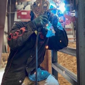 Meet your Posher, Gabriel